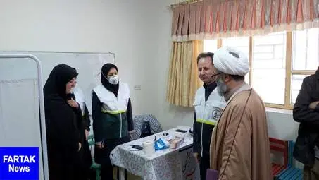 اعزام پزشکان بسیجی کرمانشاه به محله کم برخوردار شهرستان هرسین (به روایت تصویر)