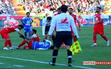 
اکبریان، دربی 95 را سوت می‌زند

