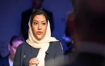 اولین بازدید رسمی سفیر عربستان از محل تیراندازی دانشجوی سعودی در فلوریدا