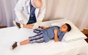 والدین جدی بگیرند/ رمز سلامتی دردهای عضلانی و اسکلتی در کودکان/فیلم