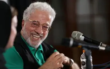 اختلاف سنی 30 ساله بابا پنجعلی سریال پایتخت با همسرش سوژه شد! + عکس