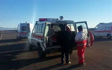  واژگونی اتوبوس در اتوبان کرج ــ قزوین ۱۱ مصدوم به‌جا گذاشت 