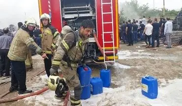  مهار فوری آتش سوزی شرکت لاستیک سازی در شهریار 