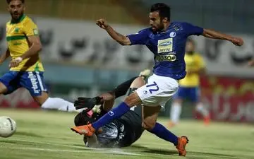 مطهری،بهترین گلزن استقلال در لیگ برتر بعد از حضور فرهاد
