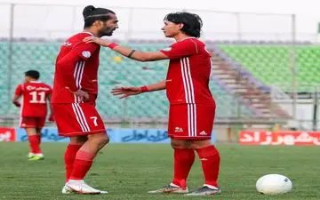 شجاعی در گفت و گو با فرتاک ورزشی: فوتبال متعلق به اهلش است/ علی کریمی حتما در خودش توان اداره فدراسیون را دیده است