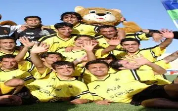 حمایت پیشکسوتان سپاهان از نویدکیا