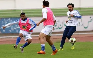  نورافکن دوباره به هافبک دفاعی بر می گردد (عکس)