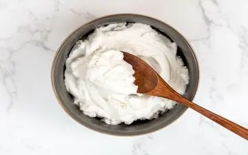 خواص و مضرات خامه در صبحانه + 21 نکته مهم قبل از مصرف