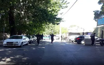 توضیحات فرمانده انتظامی استان ایلام در مورد گروگانگیری امروز: 3کشته و 7 زخمی/ گروگانگیر خودکشی کرد+فیلم 