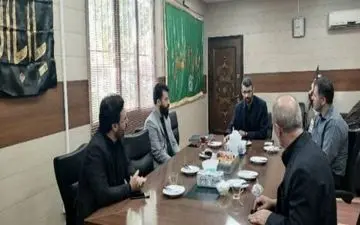 
خدمت رسانی ناوگان اتوبوسرانی کرمانشاه به زائران اربعین حسینی در مرز خسروی





