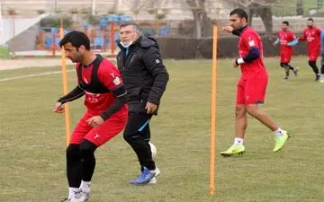 نساجی در غیاب دو بازیکن به مصاف شهر خودرو می رود