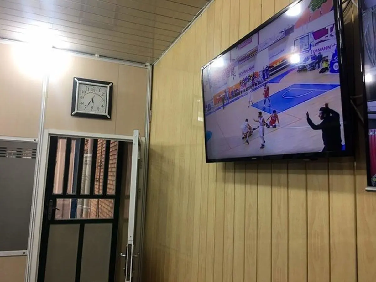 ممانعت از ورود بانوان خبرنگار به سالن بسکتبال تبریز