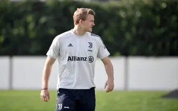 ستاره هلندی، جدیدترین کرونایی یوونتوس
