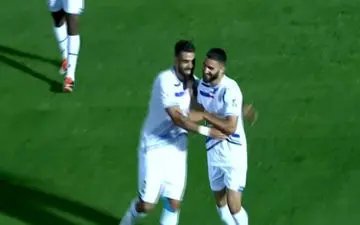 گل دوم استقلال به هوادار + ویدئو