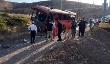  واژگونی اتوبوس زائران اربعین در کوهین: ۱۵ مصدوم و هشدار پلیس راه