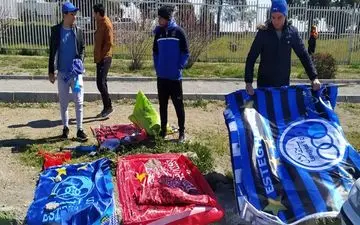 حاشیه دربی 101| درگیری لفظی سرخابی‌ها؛ سکوهای آزادی را متشنج کرد+عکس