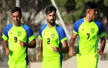 عکس ؛ جایزه نقدی برای دروازه بانان ماشین سازی برای مهار پنالتی