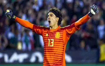 دروازه‌بان تیم ملی مکزیک به جمع 100تایی‌ها پیوست 