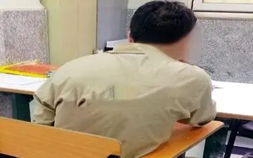 
دختر جوان در اسارتگاه مرد بیمار 