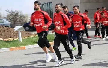 ستاره پرسپولیس پیراهن منچستریونایتد را پوشید +عکس