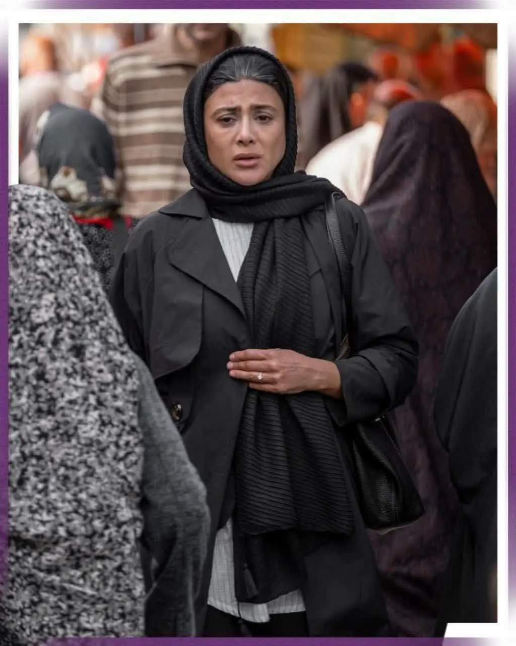 تازه‌ترین تصویر آزاده صمدی، بازیگر سینما، تلویزیون و تئاترآزاده در فیلم مجید توکلی منتشر شد که این خانم بازیگر چهره اش به کلی تغییر کرده است.