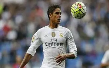 کهکشانی ها آماده فروش ستاره خط دفاعی تیمشان