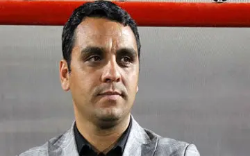 حمایت عجیب استقلالی‌ها از فتاحی