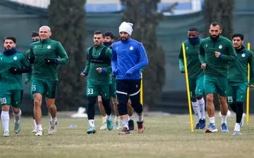 آمانوف در استقلال ماندنی شد + عکس 