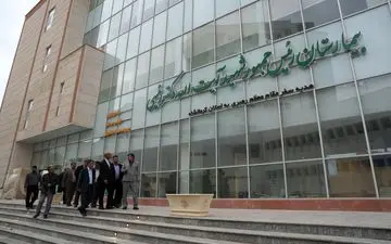 استاندار کرمانشاه: بیمارستان تخصصی سرطان تا پایان اردیبهشت آماده پذیرش بیماران است
