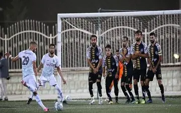 
مدافع استقلال شاگرد عنایتی شد +عکس
