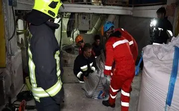 مرگ دلخراش تکنسین تعمیرات در میکسر خط تولید