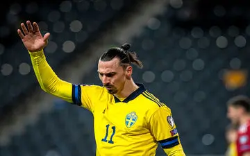 ایبراهیموویچ: می خواهم به هم تیمی هایم کمک کنم تا گلزنی کنند