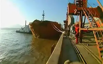 اولین فیلم از کشتی کریستال پس از برخورد با سانچی