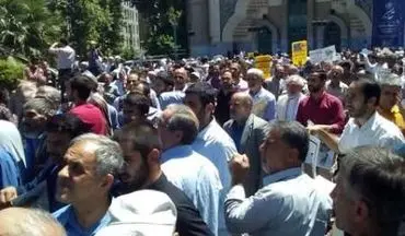 نماز گزاران تهرانی جنایات آل خلیفه را محکوم کردند