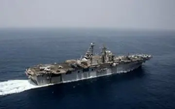 پس از غیبت کم‌سابقه، بار دیگر یک ناو بزرگ جنگی آمریکا در خلیج فارس حضور یافت