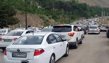ترافیک وسایل نقلیه در برخی از محورهای شمالی و آزادراهی کشور
