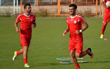 تفاوت منصوریان و برانکو ؛ هنر بازی گرفتن از شماره هفت های سرخابی