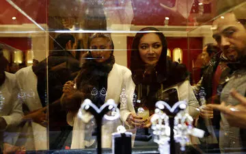 تصاویری از شو جواهرات علی دایی