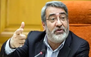 وزیر کشور: خط رسانه‌ای چند روز گذشته رسانه‌های خارجی تحریک و تهییج در بورس بود
