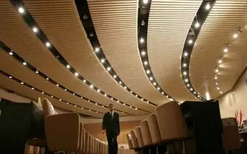 ورود نامزدهای تصدی پست ریاست جمهوری عراق به پارلمان