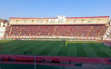  شعار هواداران تراکتور علیه شاگردان خمز و تشویق آلوز‌ 