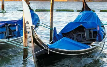 قایقی که برای نیم ساعت سواری آن باید ۹۶۰ هزار تومان پرداخت کنید!