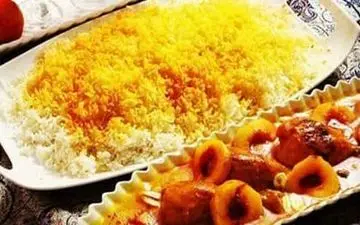 حتما یکبارم که شده خورش هلو  رو امتحان کن!