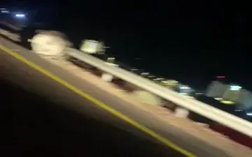 بقایای موشک ایرانی در خیابان های شهرک های صهیونیست نشین + ویدئو