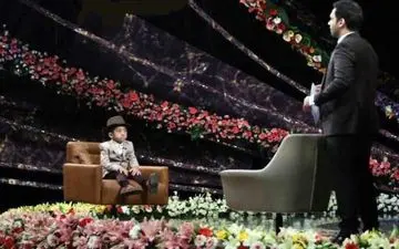 امیرعباس تیتراژ ماه عسل را خواند