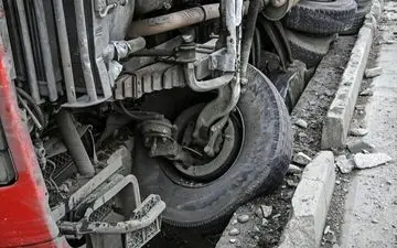 انحراف به چپ، پایان تلخ یک سفر/ فاجعه در جاده زانوگه؛ 2نفر کشته شد
