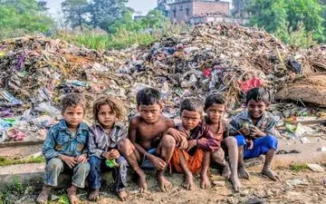 تاثیر فقر بر رشد مغز کودکان

