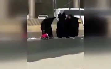 کتک‌کاری ۴ زن در عربستان!+فیلم