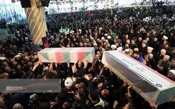 پیکر ۲ تن از شهدای همراه شهید قاسم سلیمانی در بهشت زهراء آرام خواهند گرفت