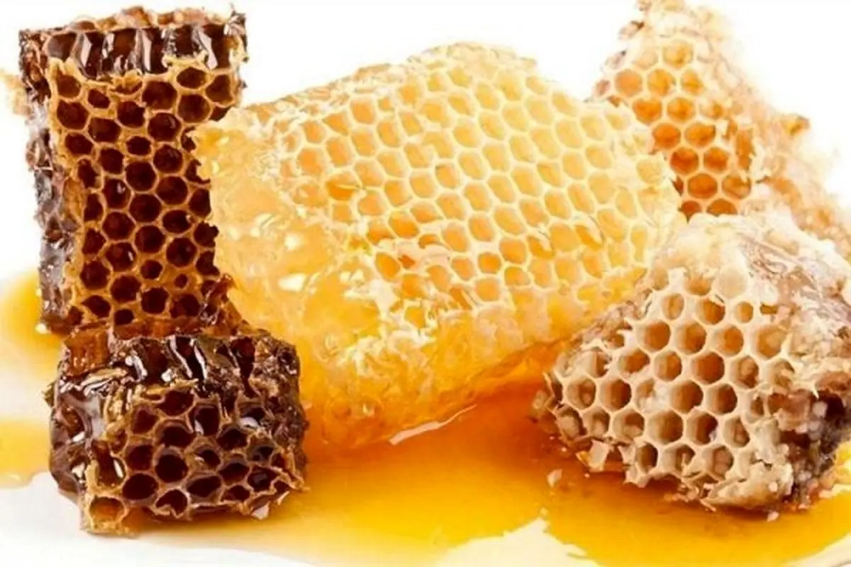 با خیال راحت موم این نوع عسل‌ها را می‌توانید بخورید